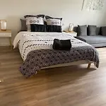 Chez Odette Cypres De Provence 3* Le Val-d'Esnoms