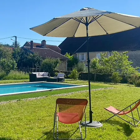 Chez Odette Cypres De Provence 3*