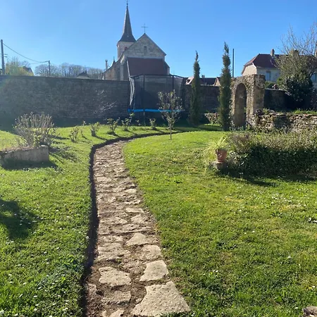Chez Odette Cypres De Provence 3*