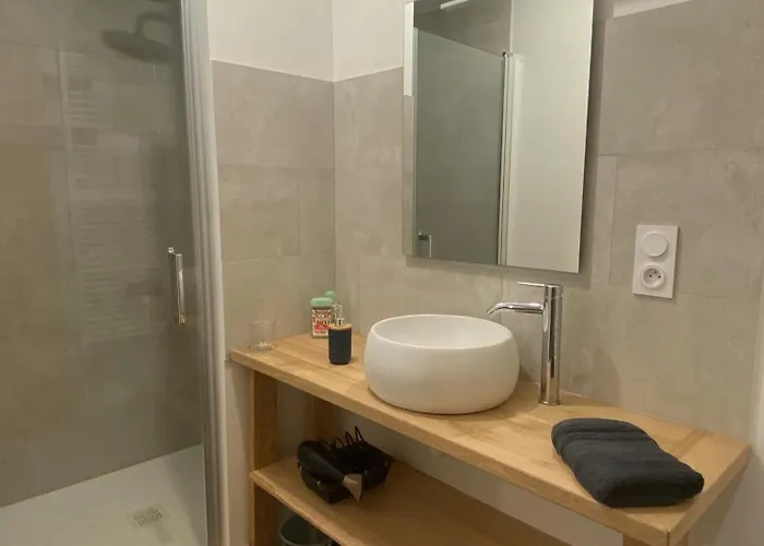 Chez Odette Cypres De Provence 3* Le Val-d'Esnoms